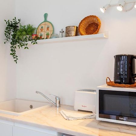 B48 - Olive Tree Street 2 Bed Flat Appartement Lagos Buitenkant foto