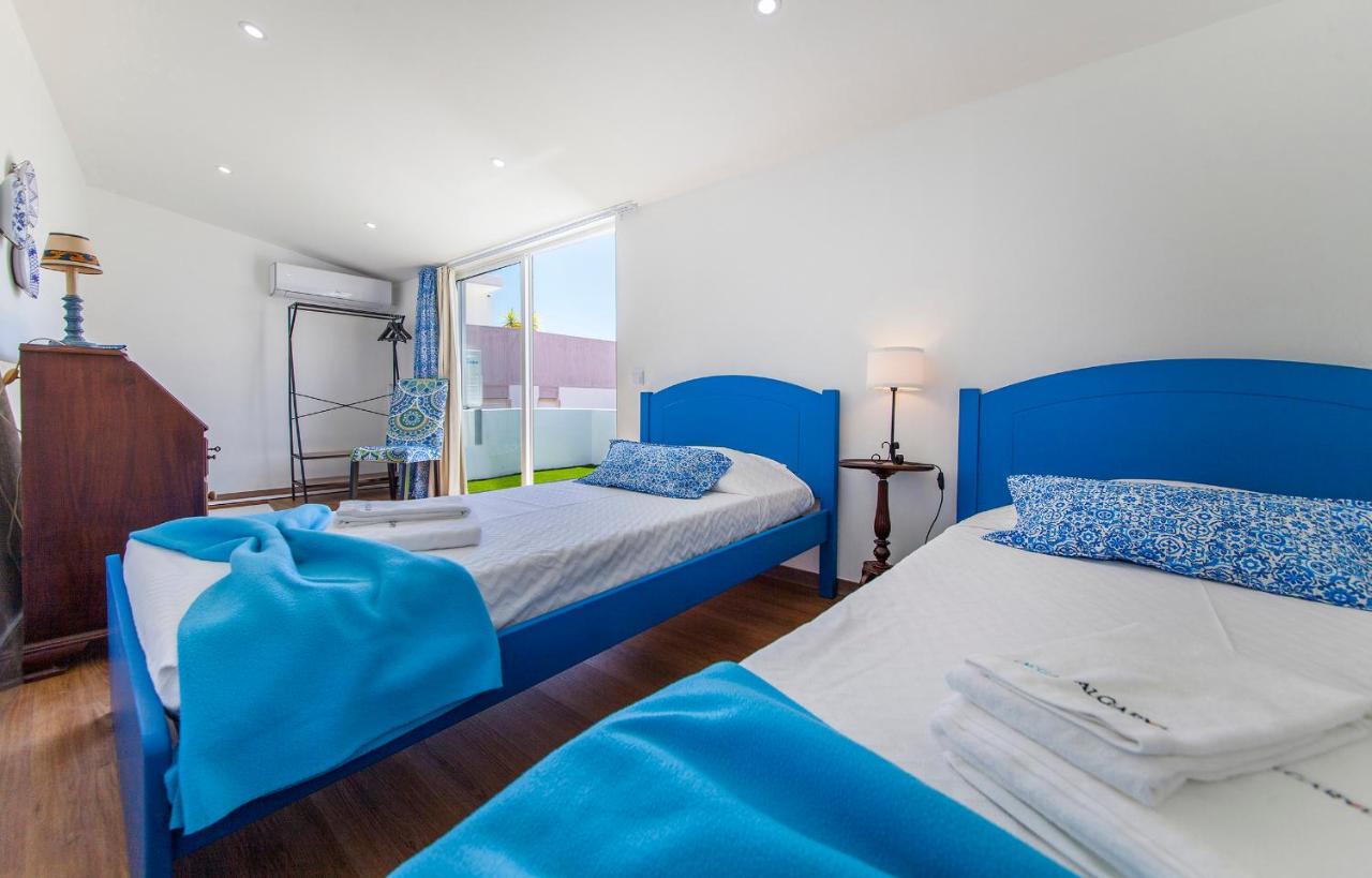 B48 - Olive Tree Street 2 Bed Flat Appartement Lagos Buitenkant foto