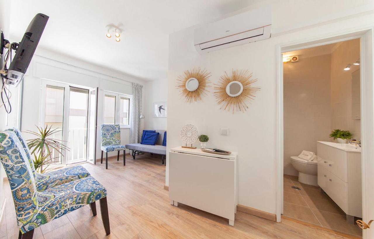 B48 - Olive Tree Street 2 Bed Flat Appartement Lagos Buitenkant foto